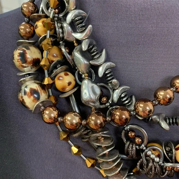 Necklace - Picture 3 of 3